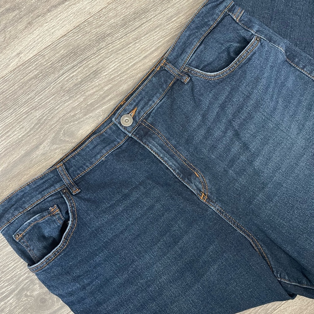 Dark Wash Jeans - Picture 3 of 4